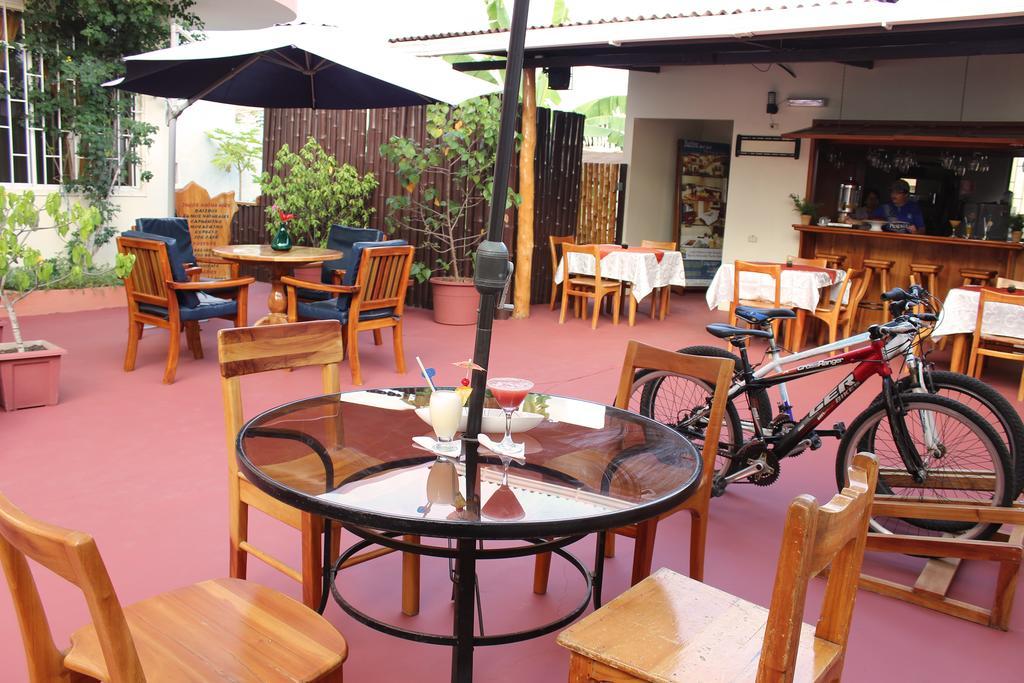 Hotel Del Sol Galapagos Puerto Ayora  Exteriör bild