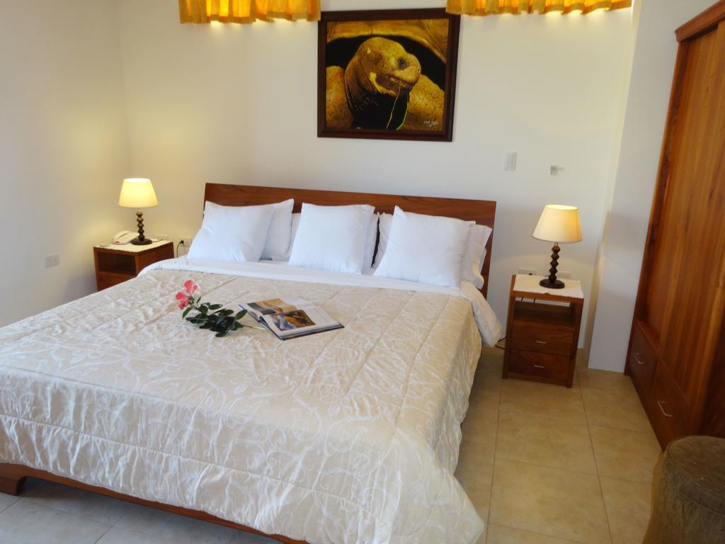 Hotel Del Sol Galapagos Puerto Ayora  Rum bild
